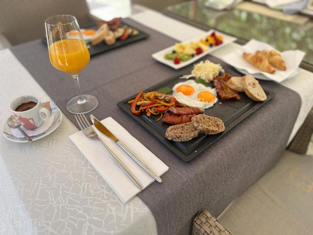 Center Luxury Rooms 3 Сплит Екстериор снимка